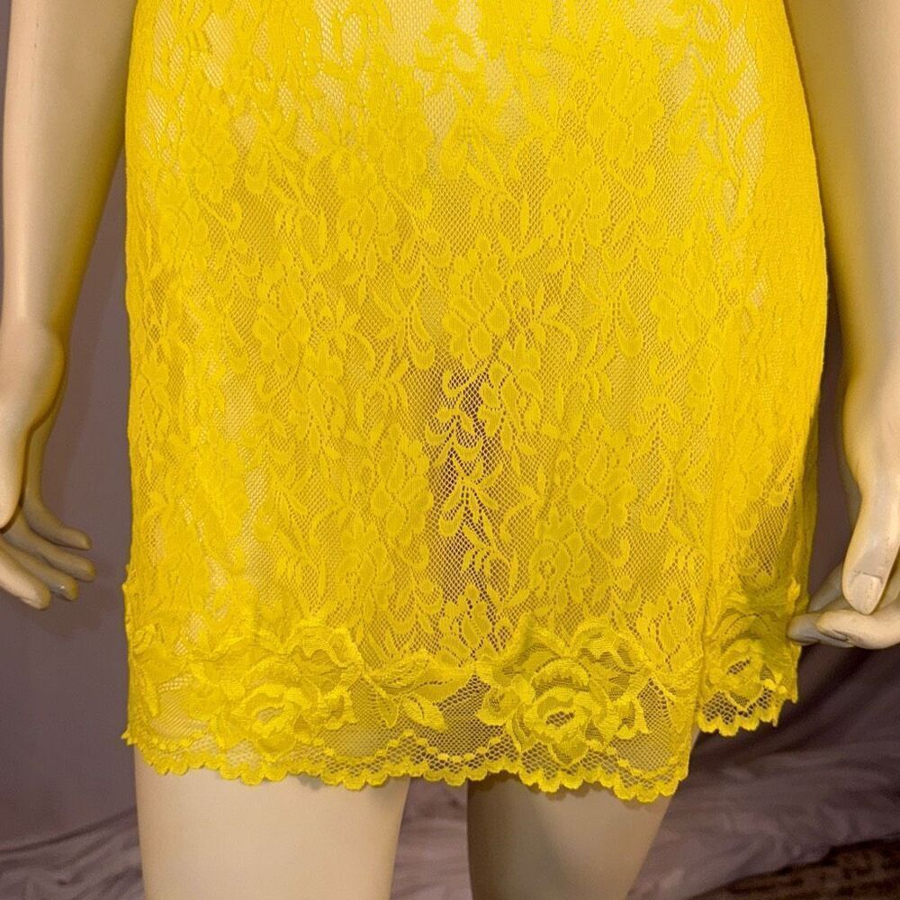 Victoria’s Secret Yellow Lace Slip Dress Size Large - Picture 6 of 14
